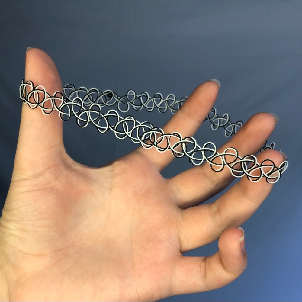 White & Black Choker